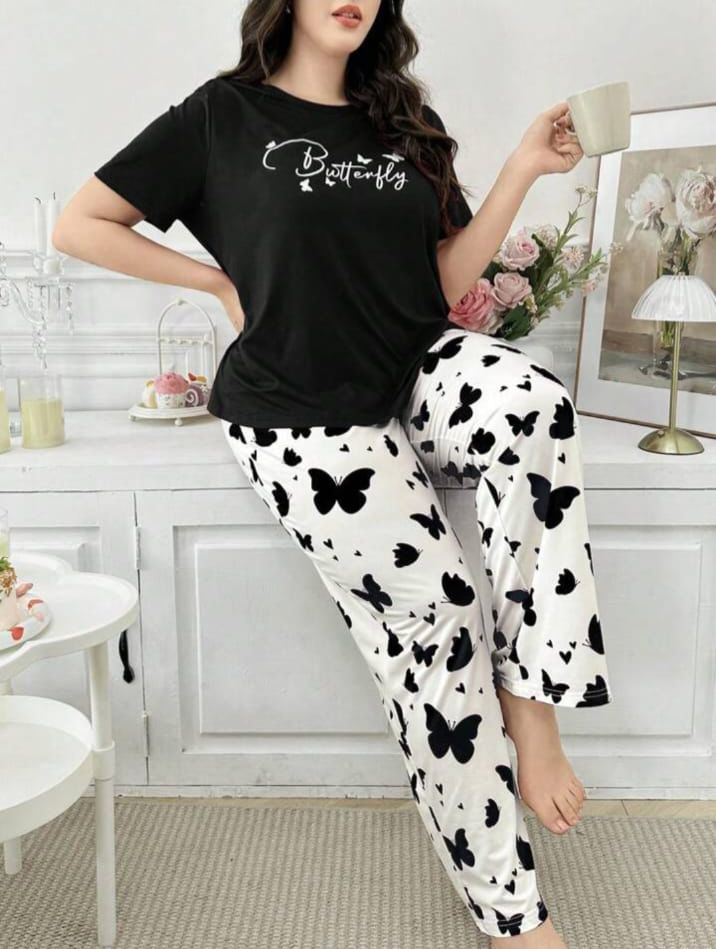 Butterfly Printed T-Shirt with Butterfly printed trouser